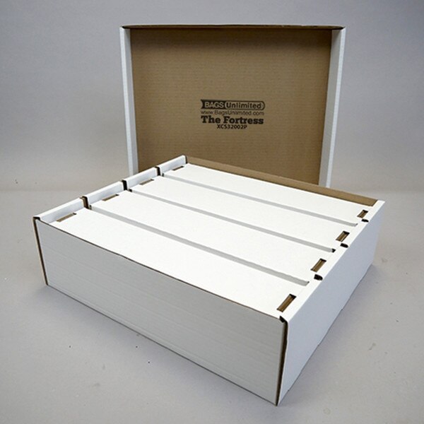 This two-piece�white corrugated tra